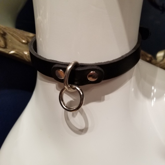 Leather collar / choker necklace - Picture 2 of 3